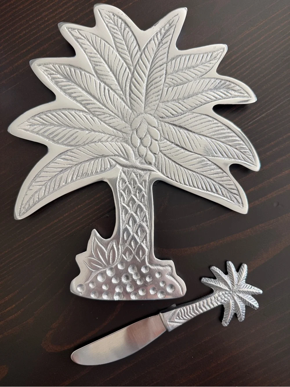 Palm Tree Decorative Cheese Board set - Silver